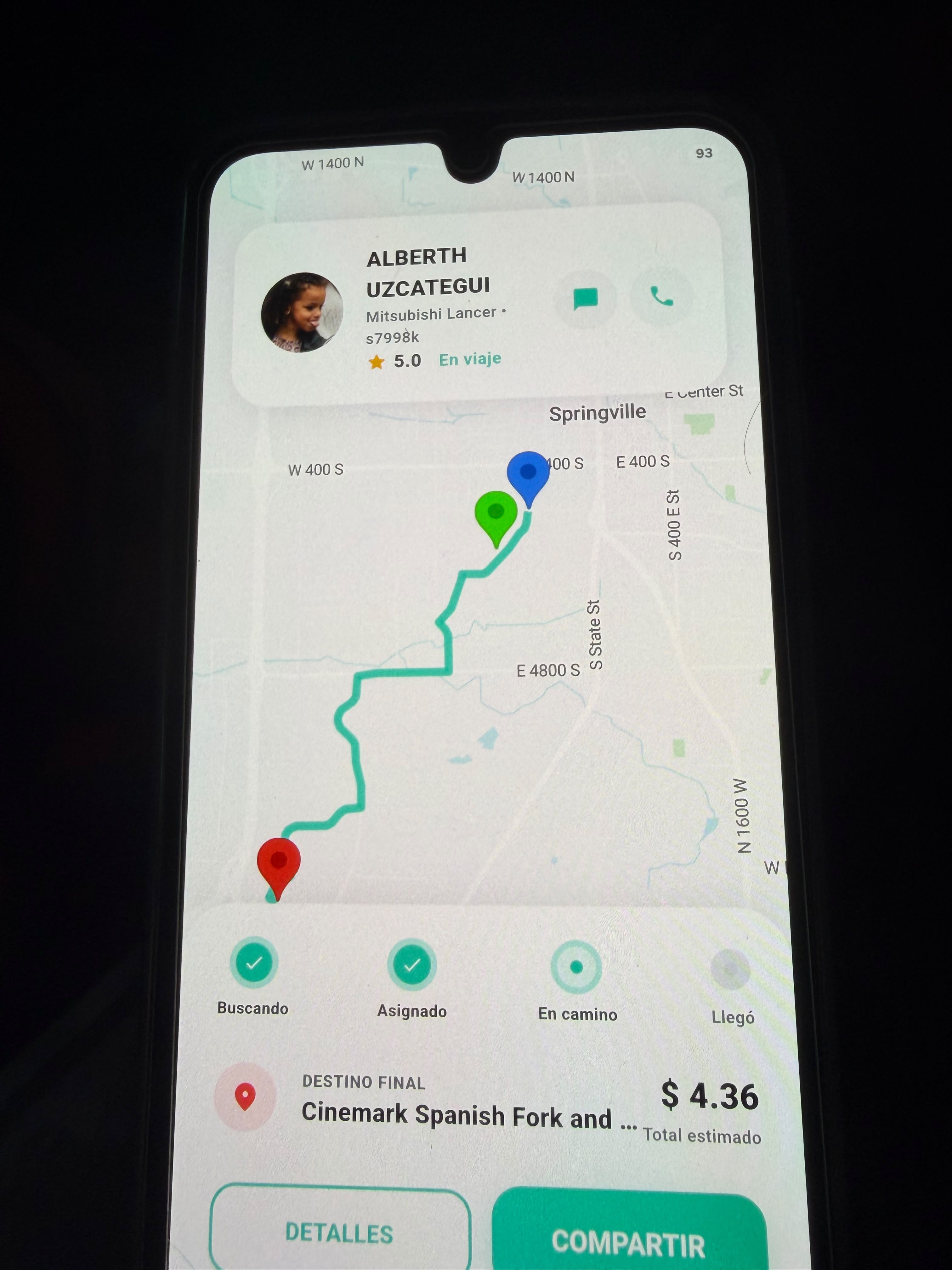 Aplicación Veluzo mostrando la ruta del viaje en el mapa